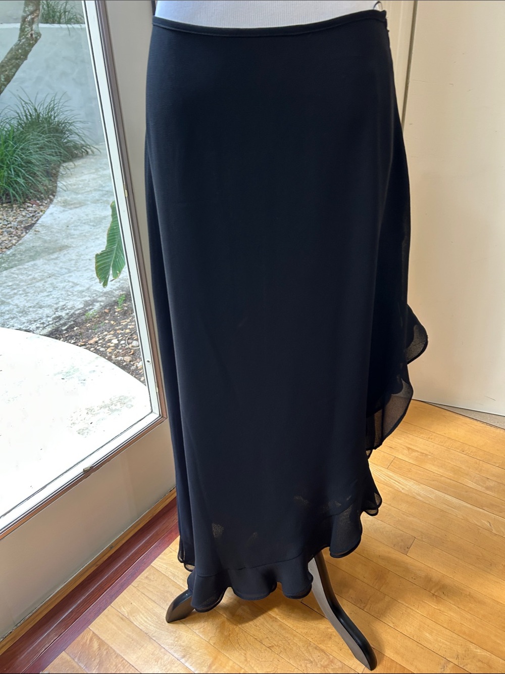 JS Boutique Black Asymmetric High-Low Ruffle Hem Skirt